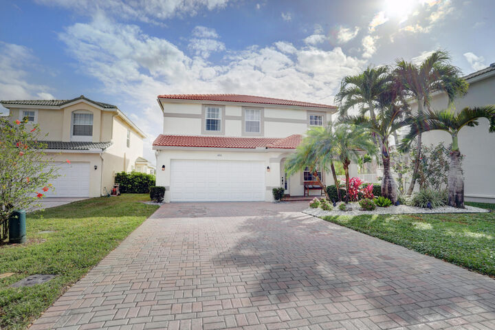 Property Photo: 4018 Bluff Harbor Way FL 33449