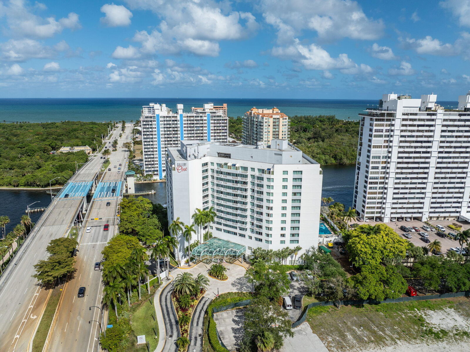 Property Photo:  2670 E Sunrise Boulevard 1109  FL 33304 