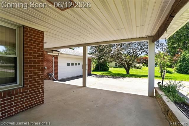 Property Photo: 8245 Fenton Road MI 48439