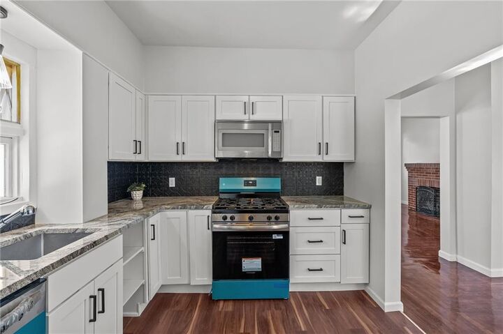 Property Photo:  45 Smith Street  RI 02915 