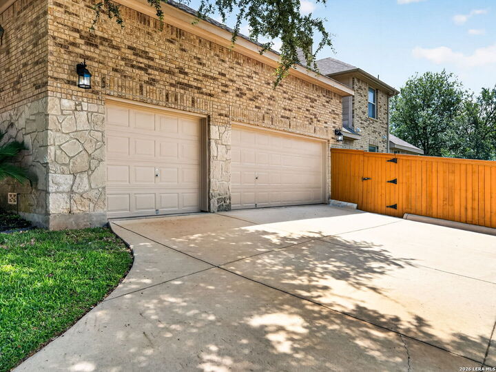 Property Photo:  50 Vienna  TX 78258 