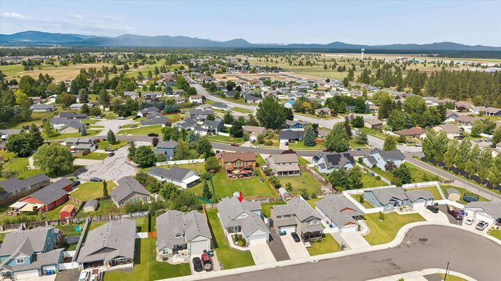 Property Photo:  1601 E Marilyn Cir  WA 99006 