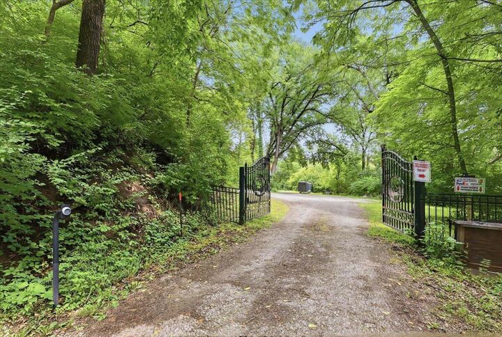Property Photo:  19410 Mudhollow Road  IA 51503 