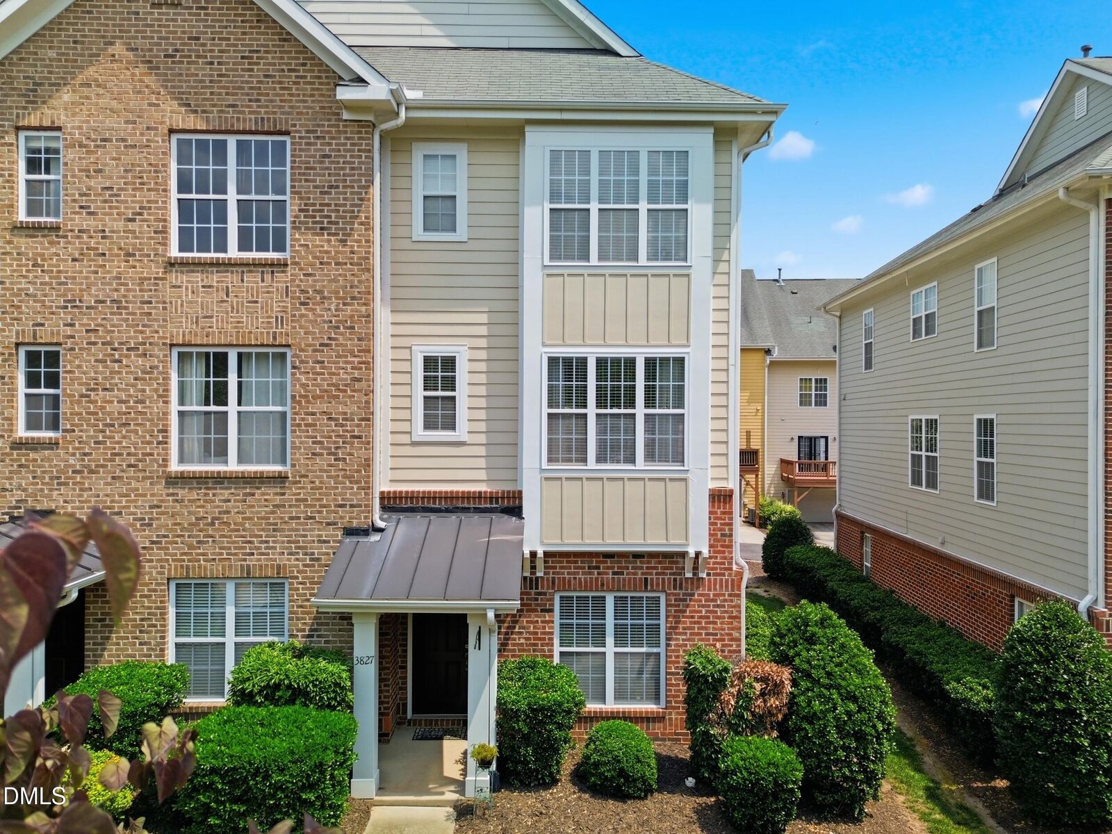 Property Photo: 3827 Cary Glen Boulevard NC 27519