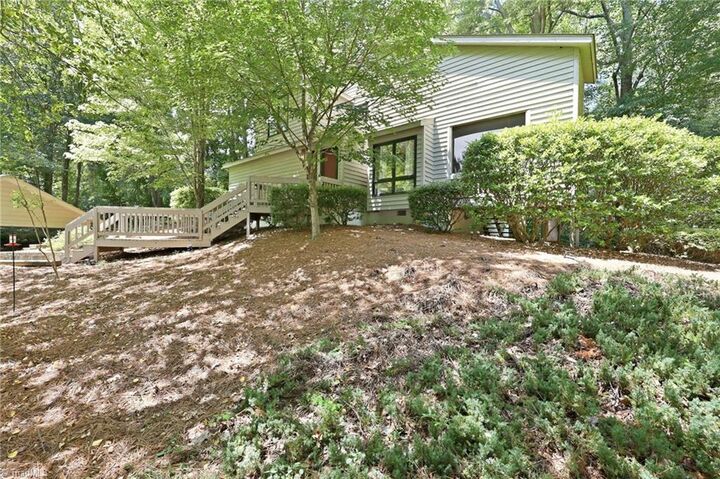 Property Photo: 113 Maple Hill Court NC 27106