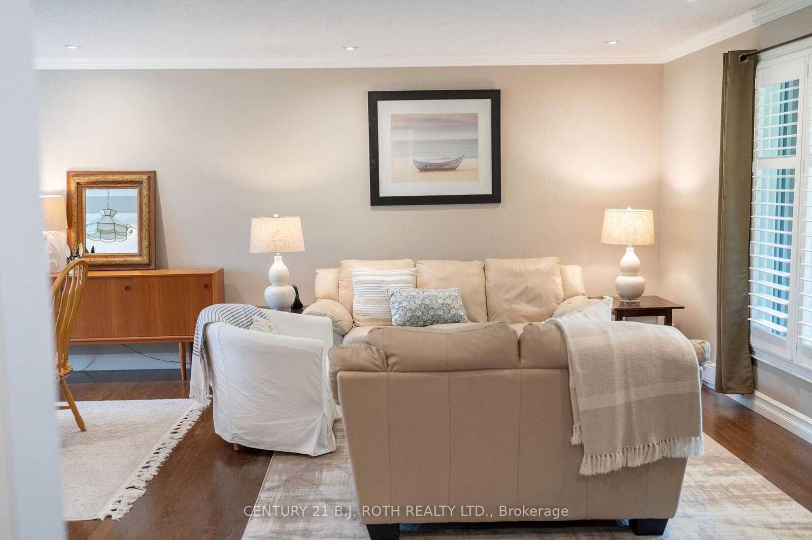 Property Photo:  27 Thicketwood Place  ON L0K 1B0 