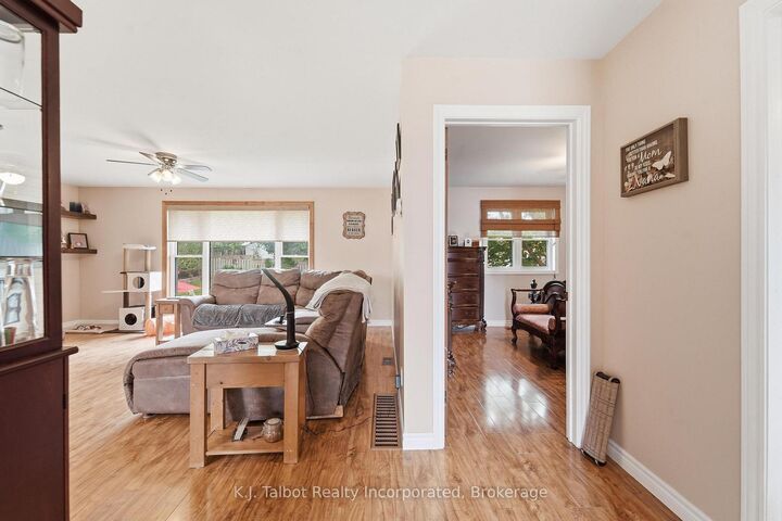 155 James Street — photo 1