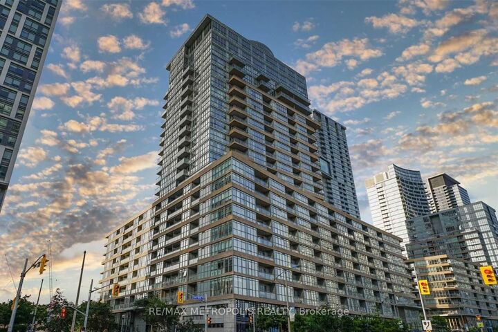 151 Dan Leckie Way 507 — photo 1