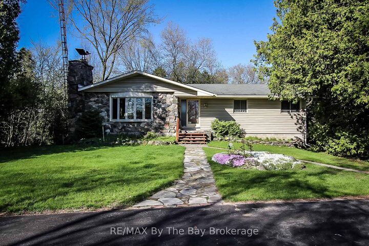 630 Sunnidale Road S — photo 1