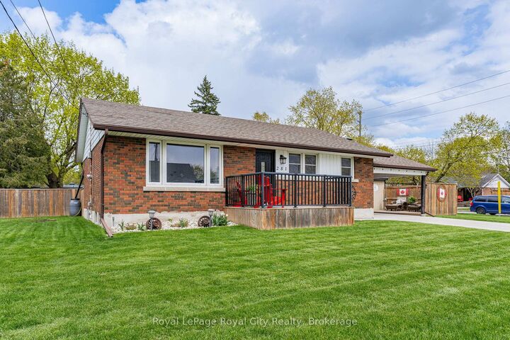 Property Photo: 281 Metcalfe Street ON N1E 4Z2
