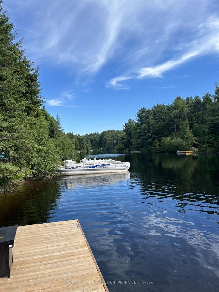 62 Cedar Shores Private — photo 1