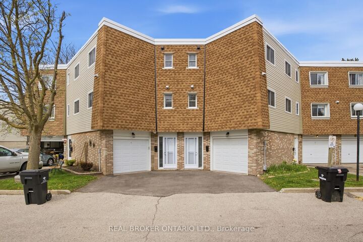 Property Photo: 60 Elmsdale Drive 46 ON N2E 2G4