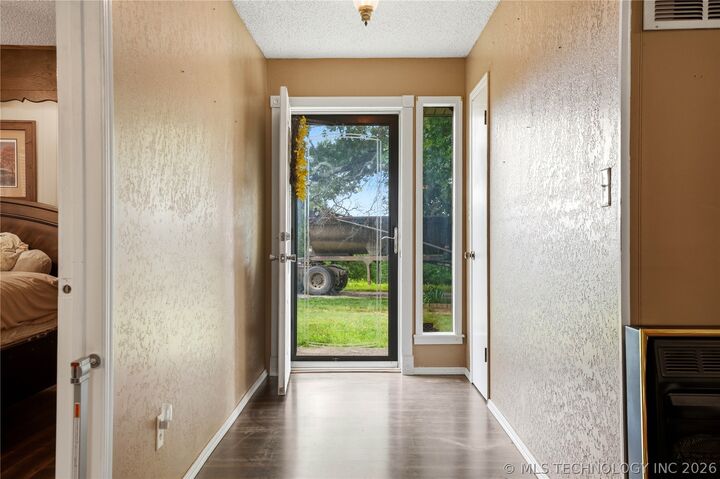 Property Photo: 20355 S 85th Street E OK 74470