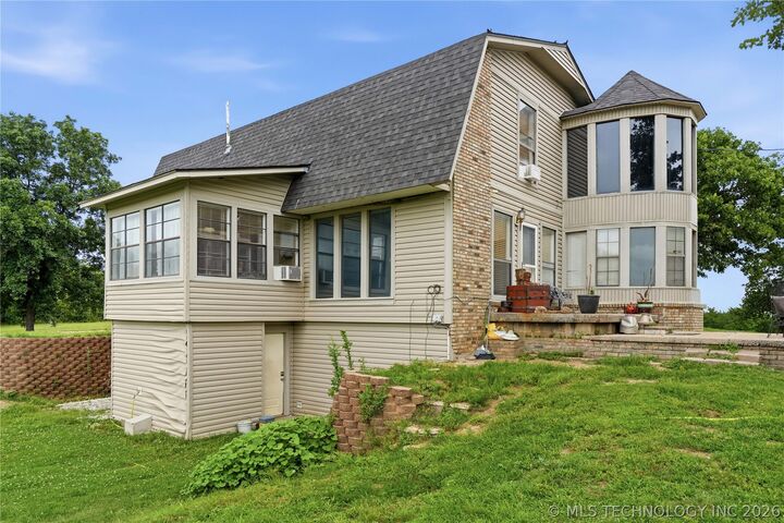 Property Photo: 20355 S 85th Street E OK 74470