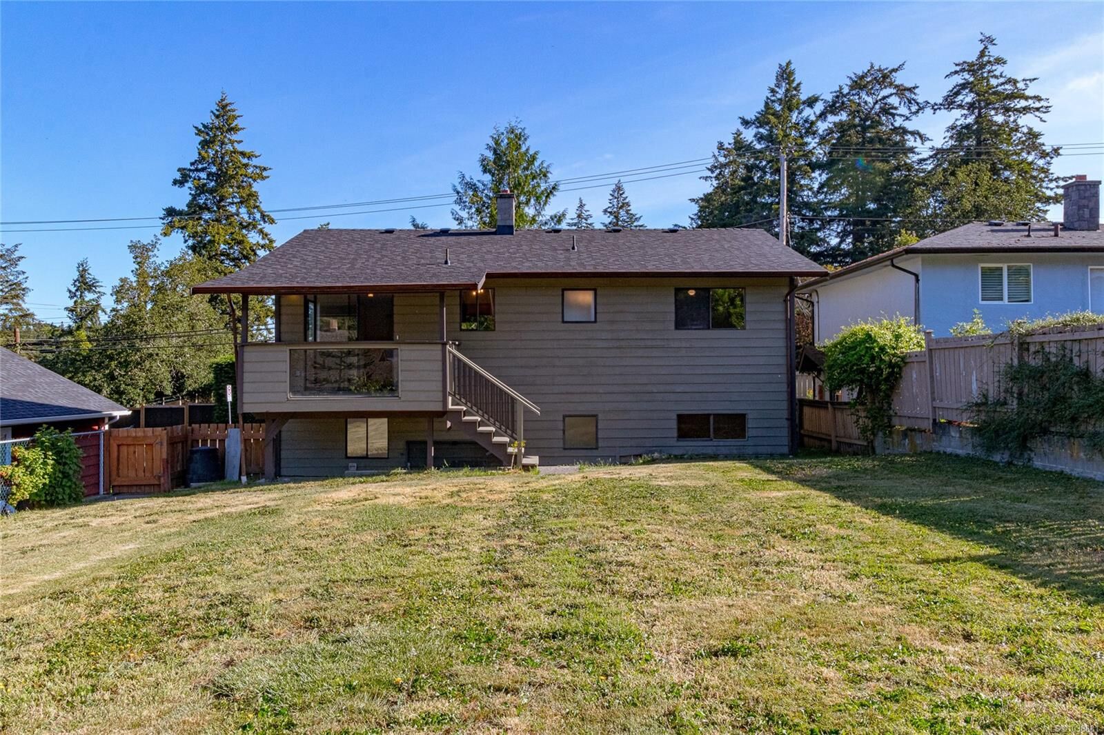 Property Photo: 1389 Hastings St BC V8Z 2W6