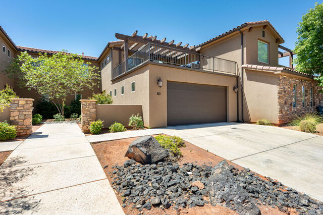 Property Photo: 3800 Paradise Village Dr 80 UT 84765