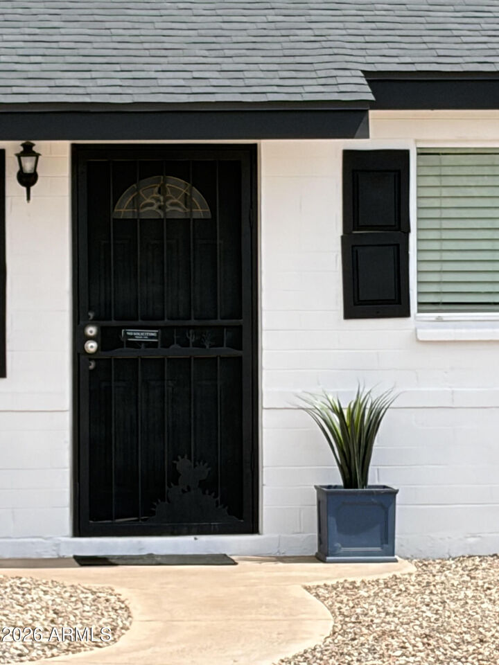 Property Photo:  450 E Garfield Street  AZ 85288 