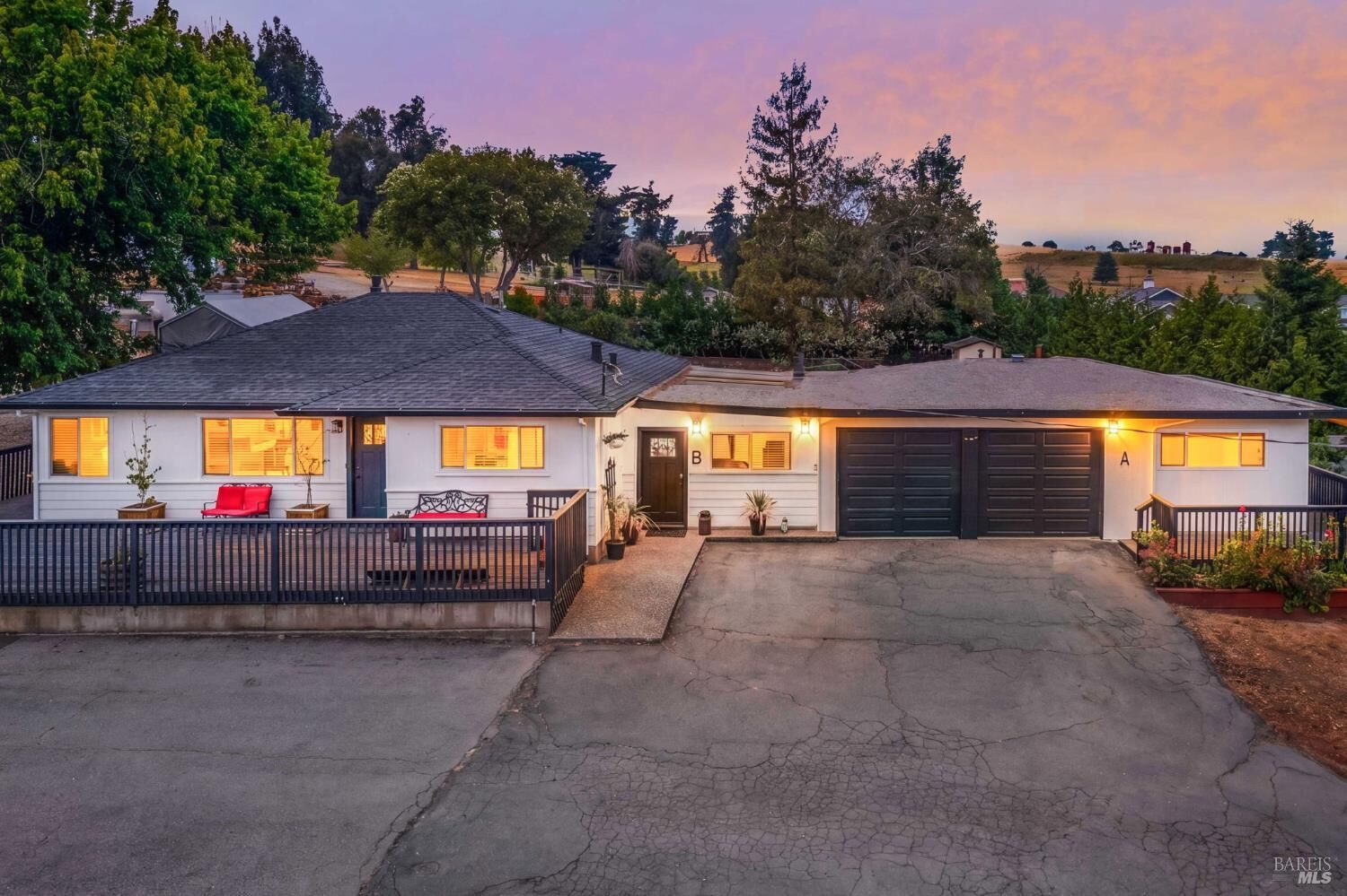 Property Photo:  473 477 Orchard Lane  CA 94951 