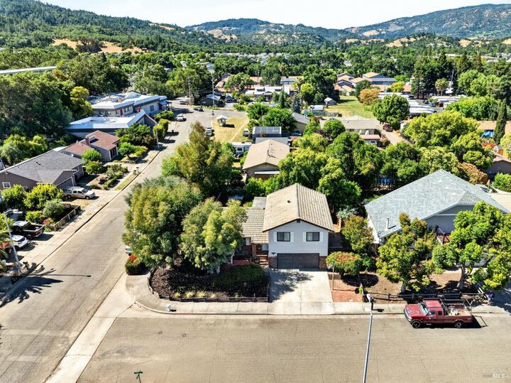 Property Photo:  100 Roan Court  CA 95425 