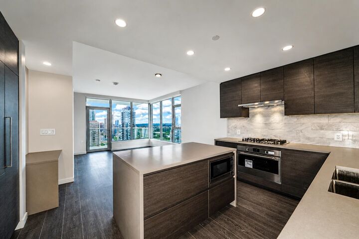 Property Photo: 2108 Gilmore Avenue 2811 BC V5C 0N8