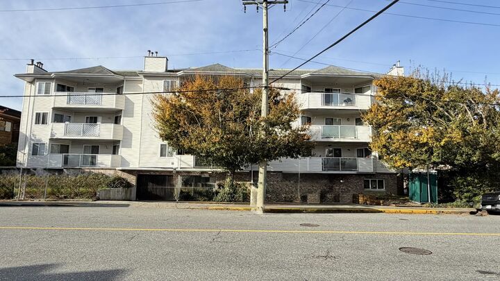 11963 223 Street 104 — photo 1
