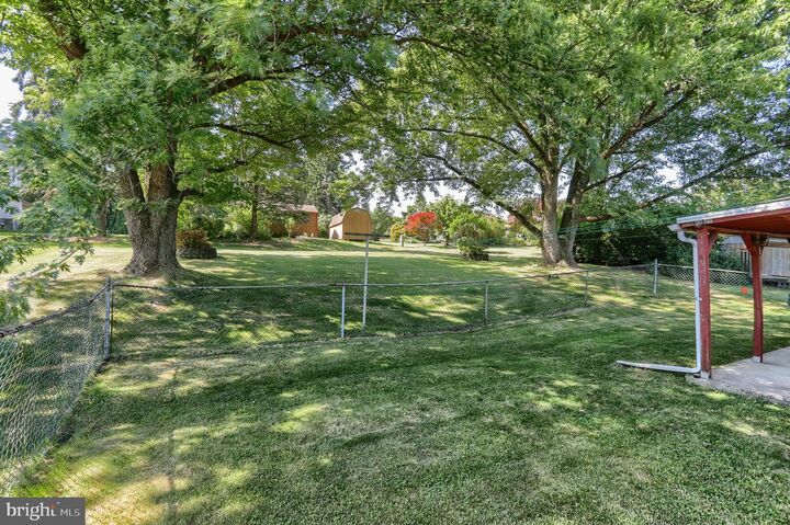 Property Photo:  1154 Kochenderfer Rd  PA 17046 