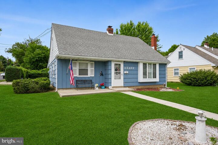 Property Photo:  1 E Harris Avenue  NJ 08057 
