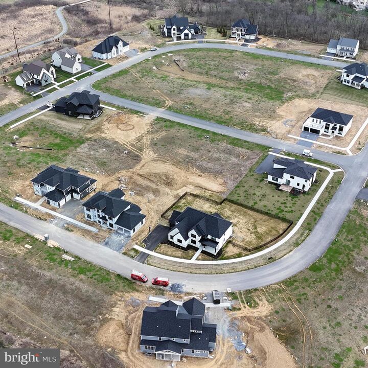 Property Photo:  522 Dolly Drive  PA 17601 