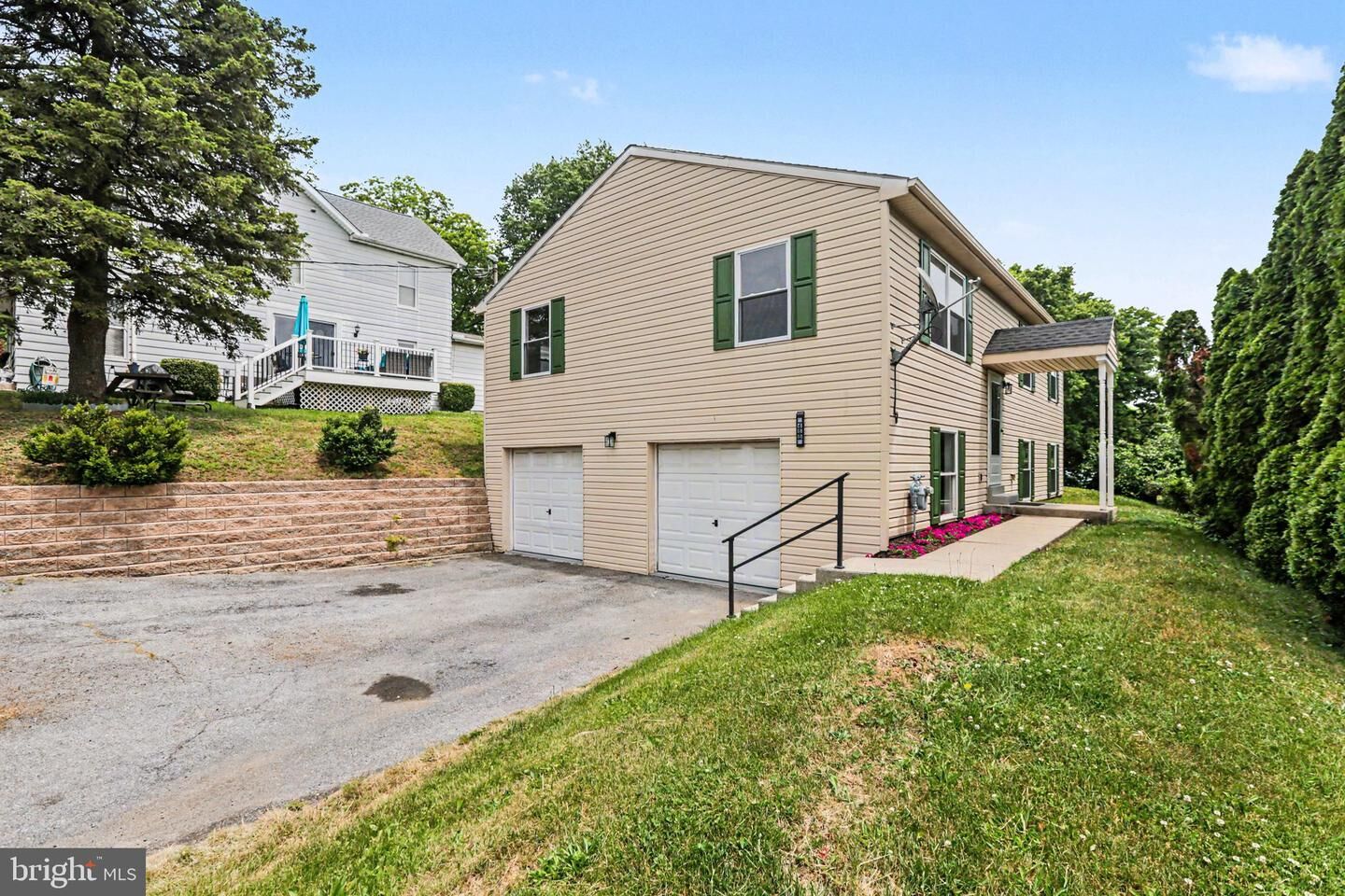 Property Photo: