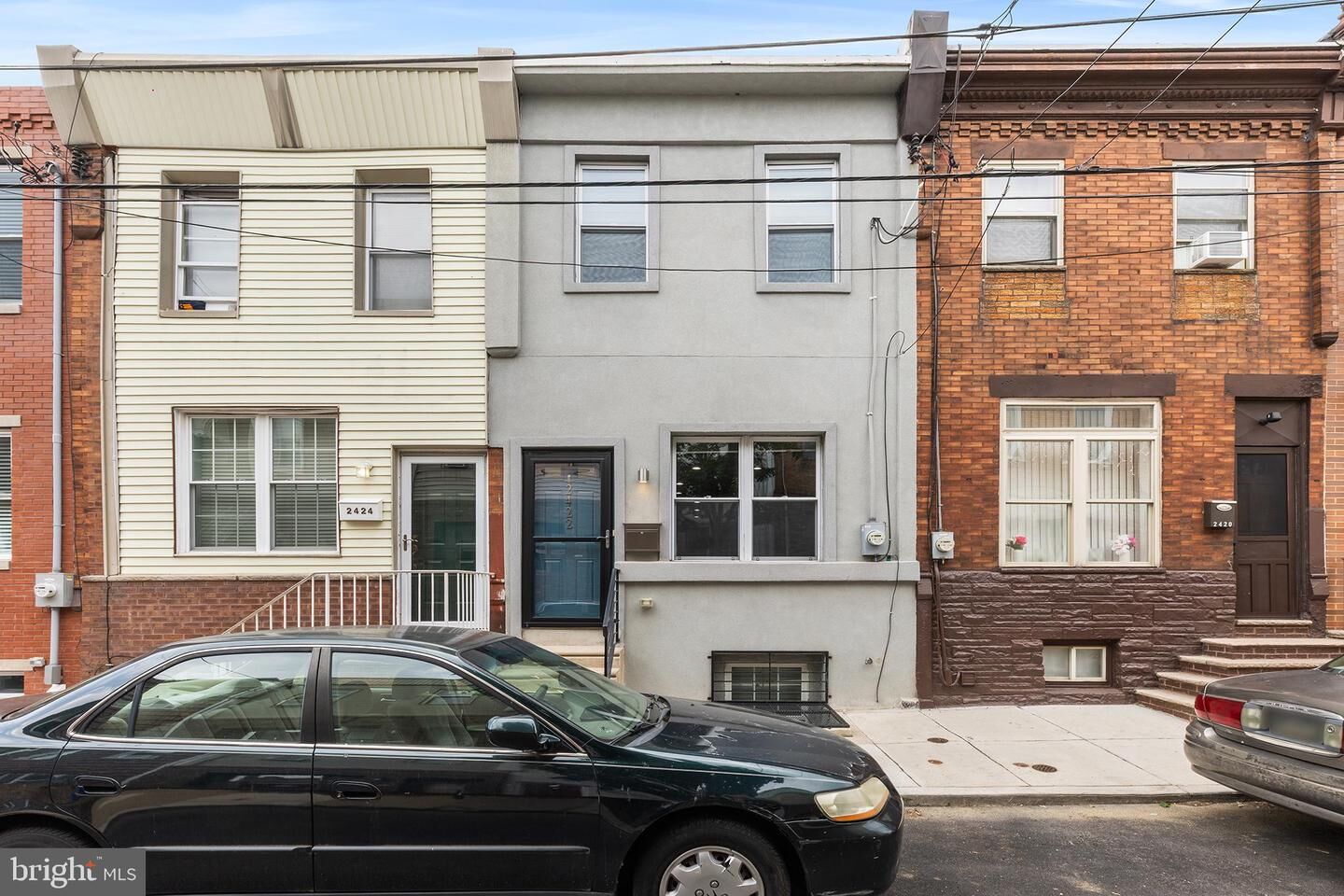 Property Photo:  2422 S Juniper Street  PA 19148 
