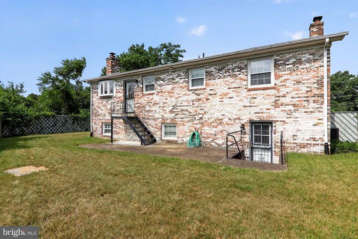 Property Photo:  2516 Shadyside Avenue  MD 20746 