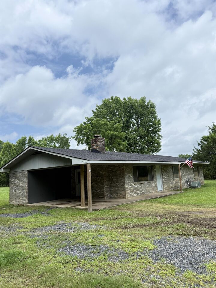 Property Photo:  225 Polk Road 123  AR 71953 