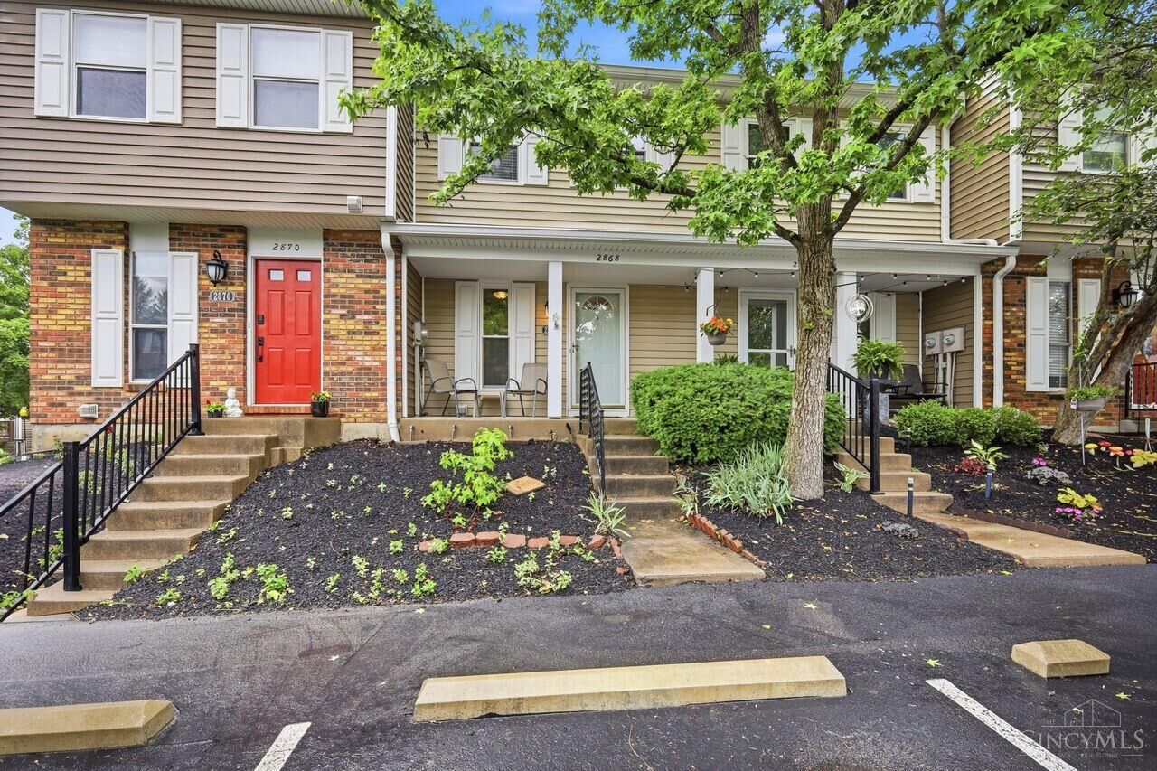 Property Photo: 2868 Millbank Row OH 45039