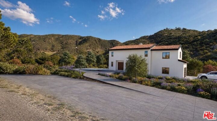 Property Photo:  34134 Mulholland Hwy  CA 90265 