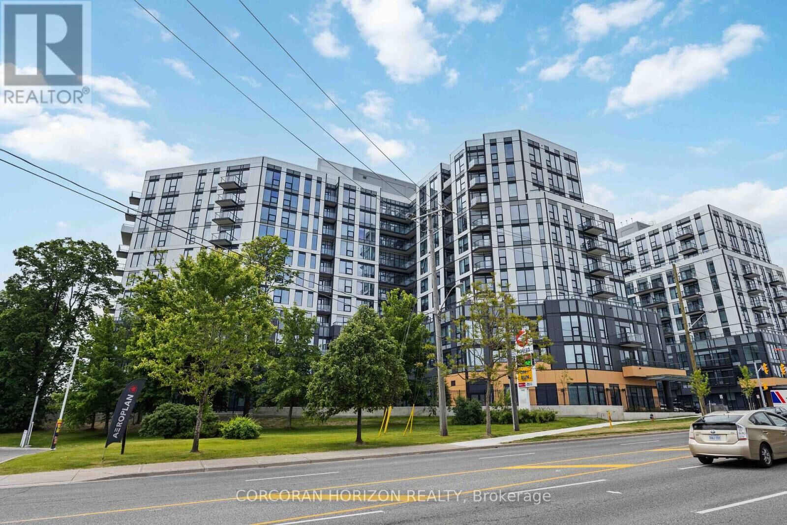 Property Photo: 7439 Kingston Road 1115 ON M1B 0G1