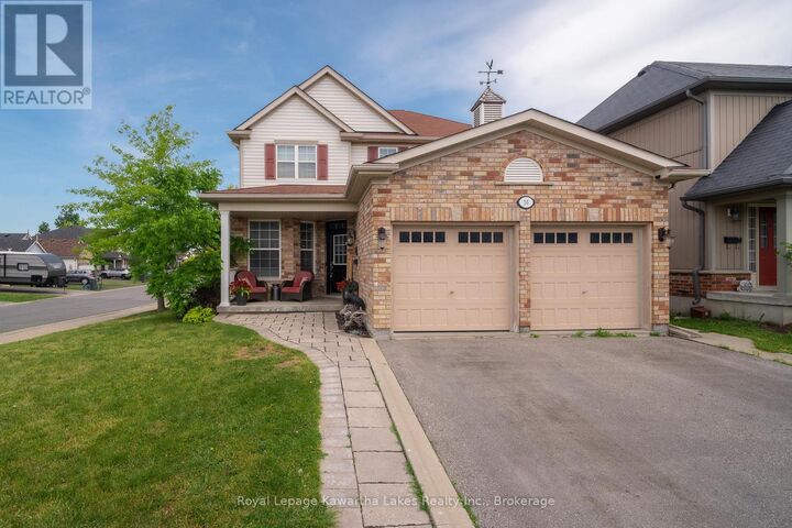 Property Photo:  16 Flynn Avenue  ON K9V 0B2 