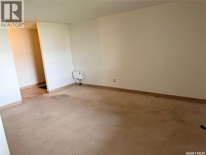 Property Photo: 12 19 Centennial Street SK S4S 6P8