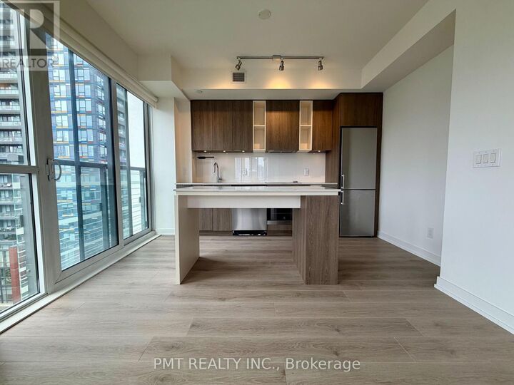 Property Photo:  200 Sackville Street 1009  ON M5A 0C4 