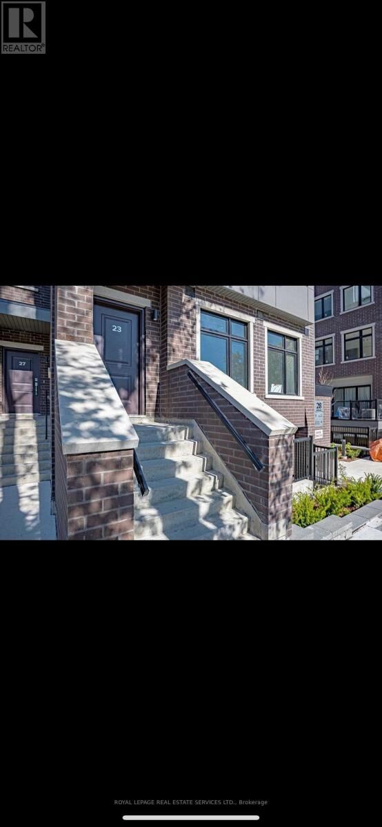 Property Photo:  28 Marina Avenue 23  ON M8W 1K3 