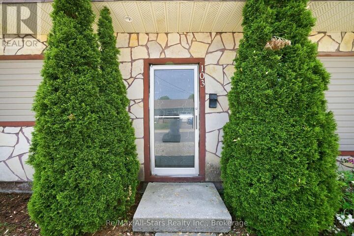 Property Photo: 103 Durham Street West ON K9V 2R2