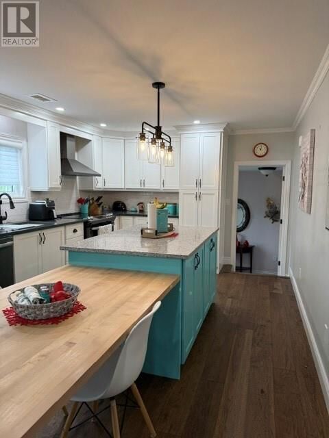 Property Photo:  102 Palliser Crescent  NL A0P 1E0 