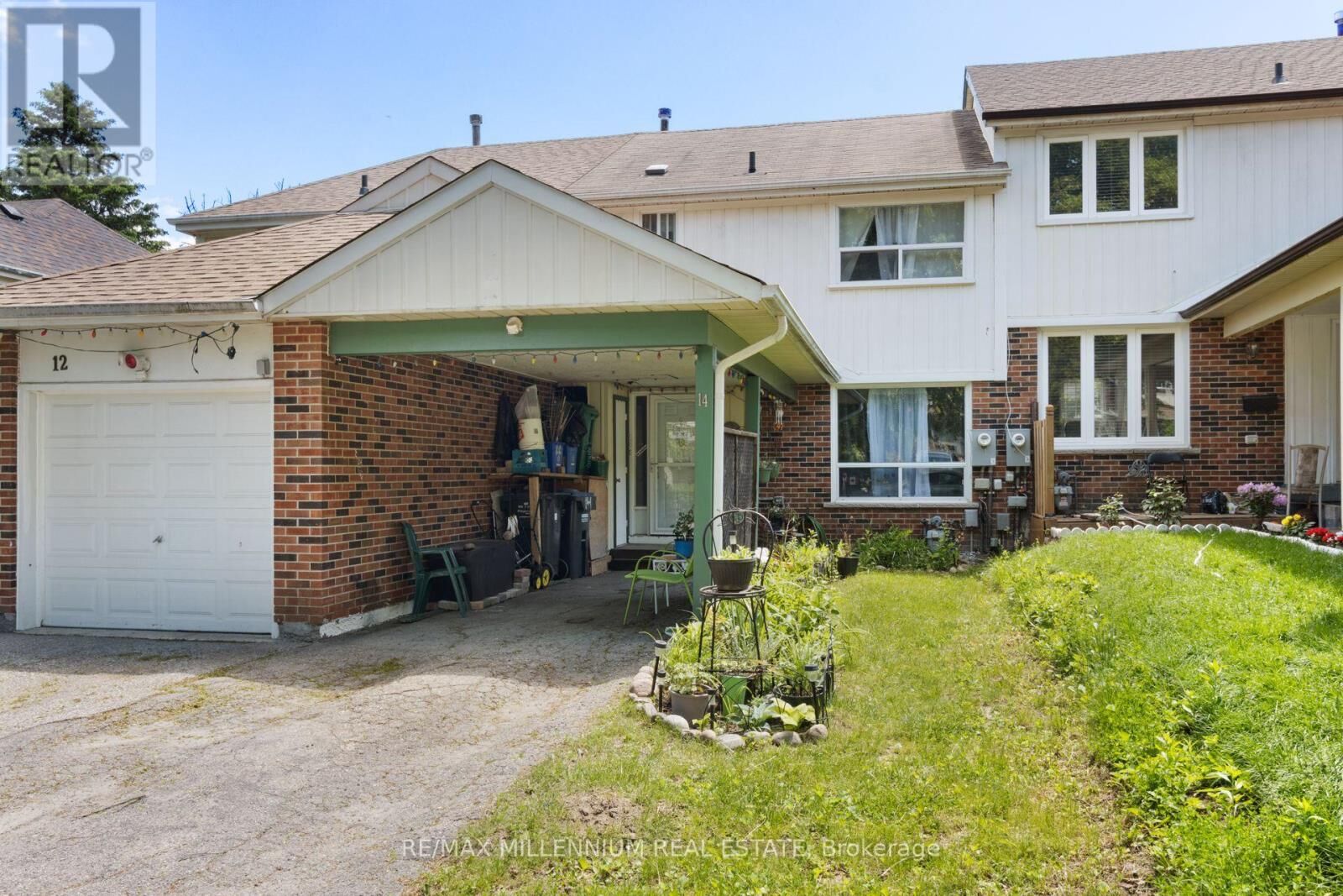 Property Photo:  14 Laurier Court  ON L6Z 1J5 