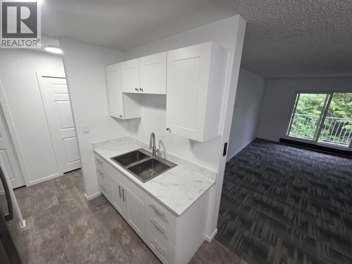 Photo de la propriété:  2607 Pear Street 1312  BC V8G 4V5 