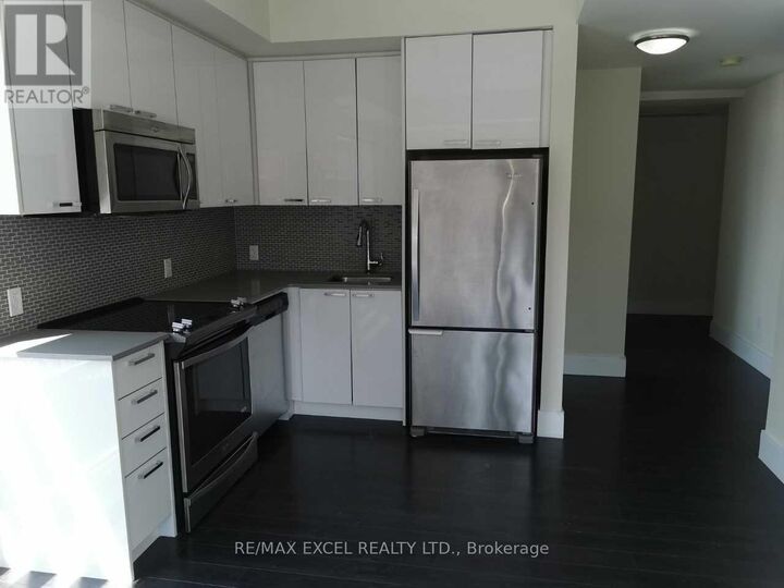Property Photo:  155 St Leger Street 107  ON N2H 0B9 