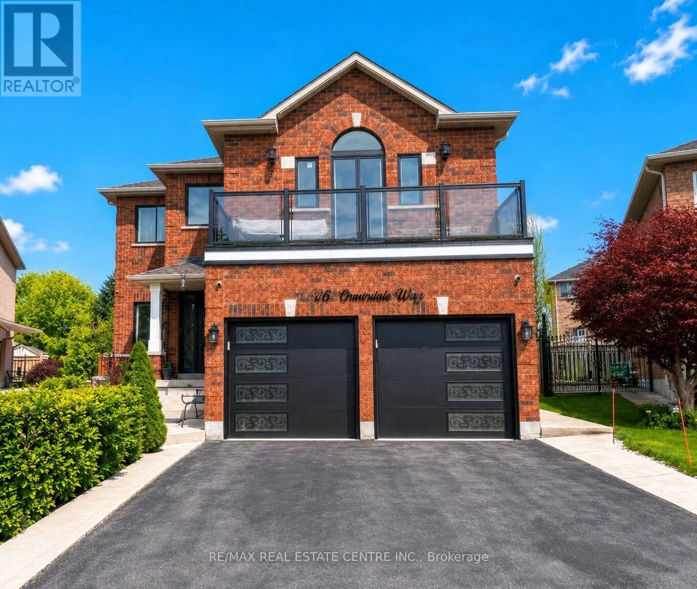 Property Photo:  6351 Ormindale Way  ON L5V 1J2 