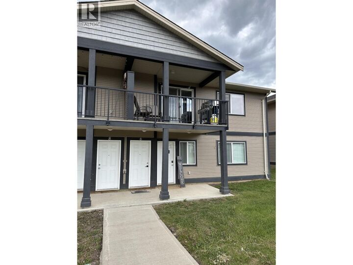 9707 99 Avenue 6 — photo 1