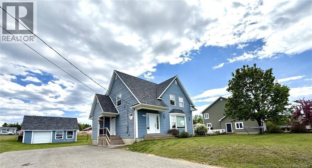 Property Photo:  256 Rue Foulem  NB E1W 1A4 