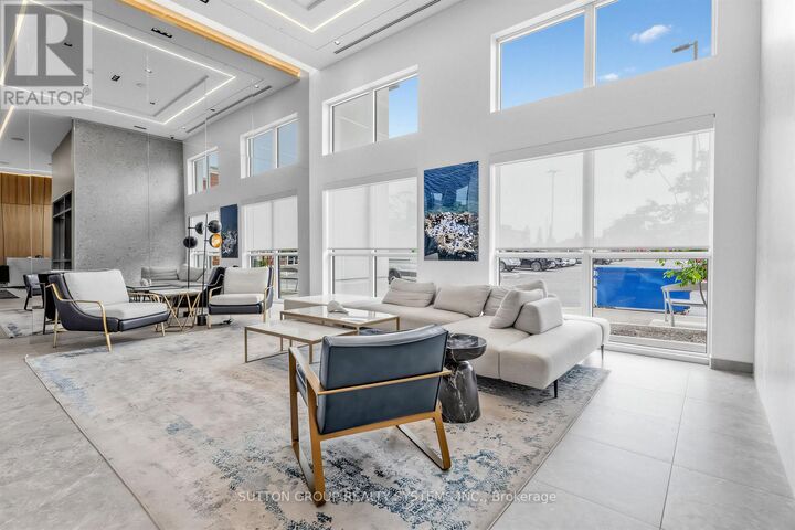 Property Photo:  509 Dundas Street West 521  ON L6M 4M2 