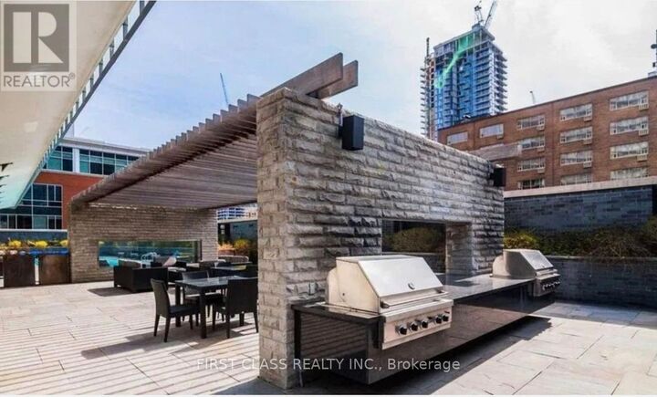 Property Photo:  33 Charles Street East 3410  ON M4Y 0A2 
