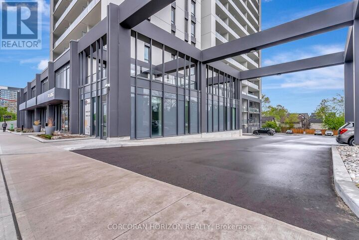 Property Photo: 741 King Street West 1702 ON N2G 0E9